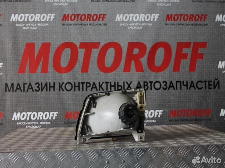 Фара правая Мазда Бонго SK82W 99г P0220 А387