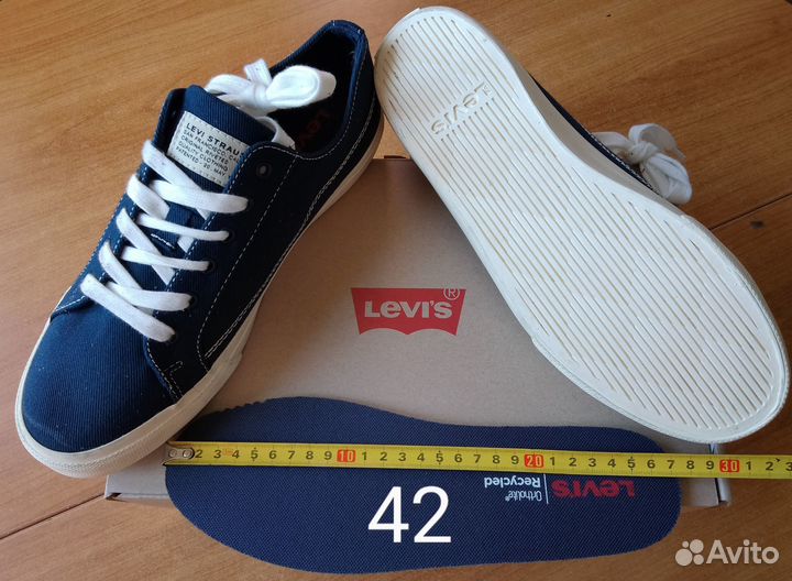 Новые кроссовки CMP, Levi's и другие, оригинал 42