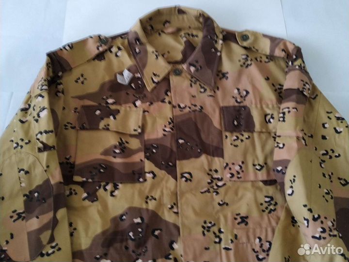 Комуфляжный костюм