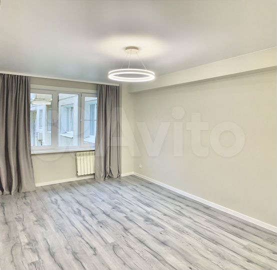 2-к. квартира, 50 м², 1/5 эт.