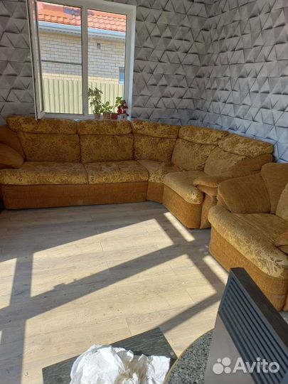 Угловой диван бу