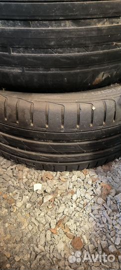 Nokian Tyres Hakka Black SUV 265/45 R21