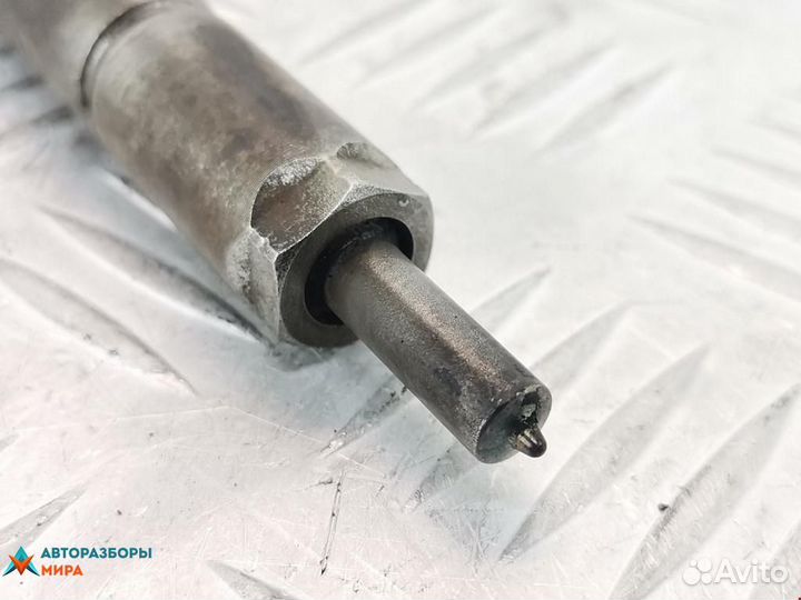 Форсунка Opel Insignia (A) 2010 55566050