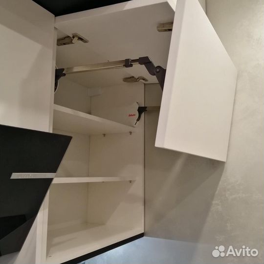 Кухня Кухонный гарнитур