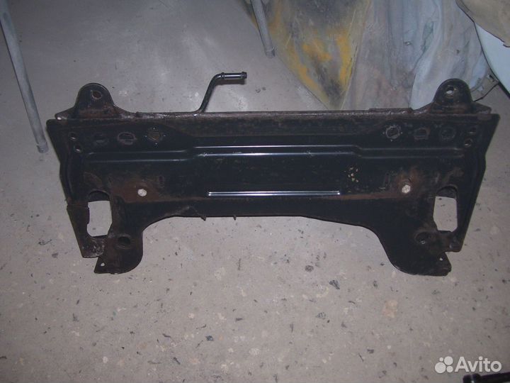 Форд фьюжен балка подмоторная