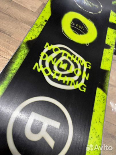 Сноуборд Уникальный Ride Twinpig (состояние новой)