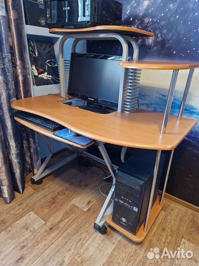 Компьютерный стол бу