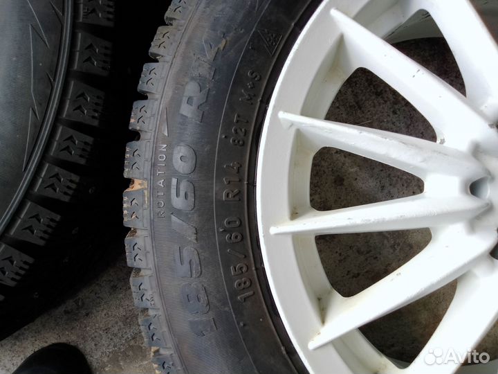 Pirelli Formula Ice 185/60 R14
