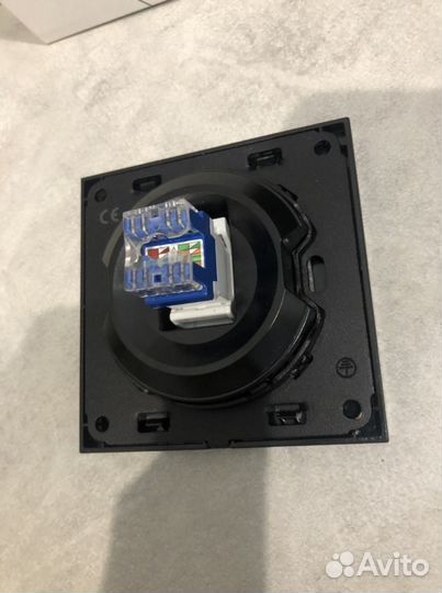 Розетка lan (rj-45) встраиваемая