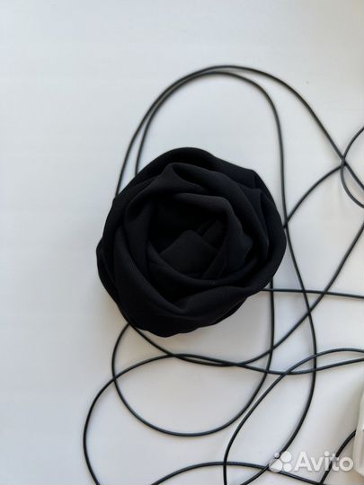 Аксессуар роза (чокер/брошь)