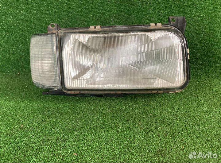 Правая фара Volkswagen Passat b3