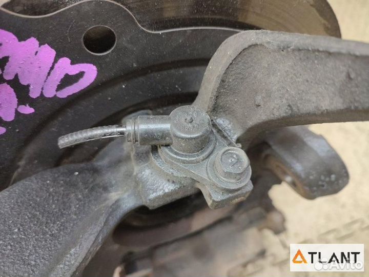 Ступица передняя правая nissan liberty