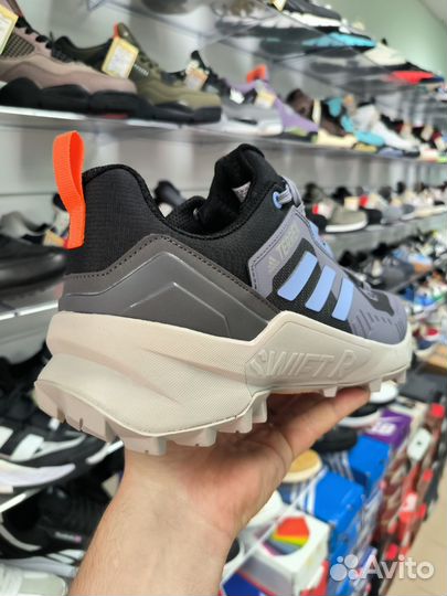 Кроссовки Adidas Terrex swift