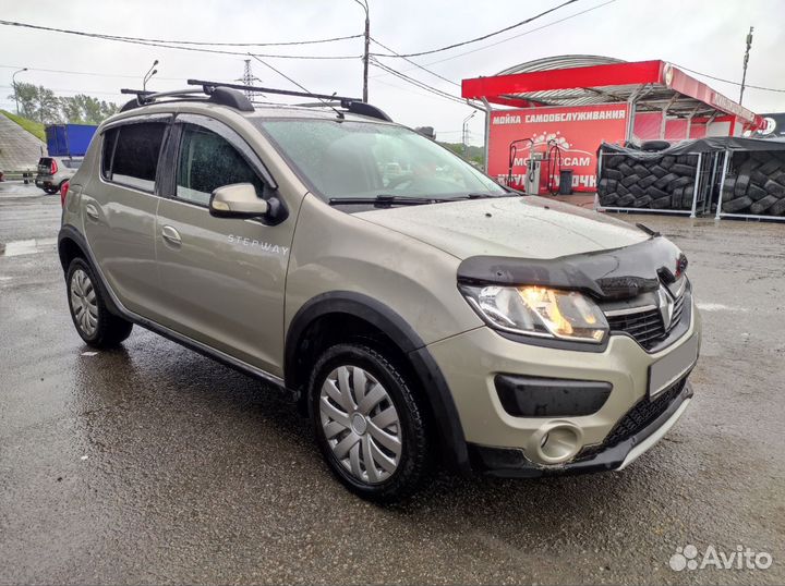 Renault Sandero Stepway 1.6 МТ, 2015, 121 359 км