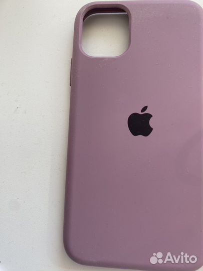 Чехол на iPhone 11