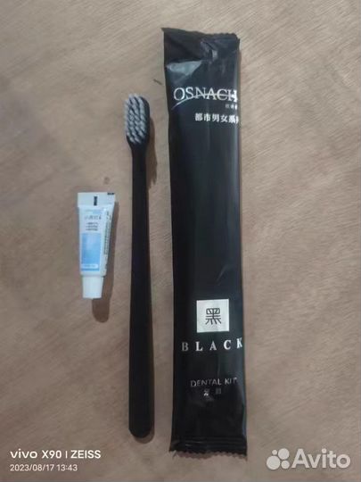 Щетки с пастой 30 штук