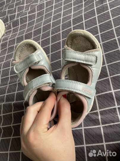Сандалии для девочки 26 размер