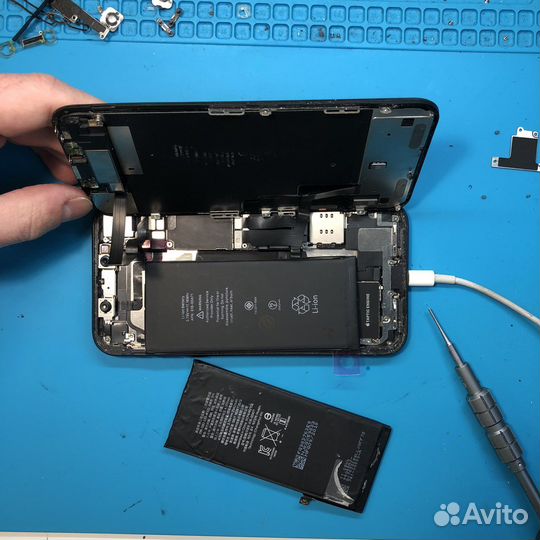 Замена аккумулятора на iPhone