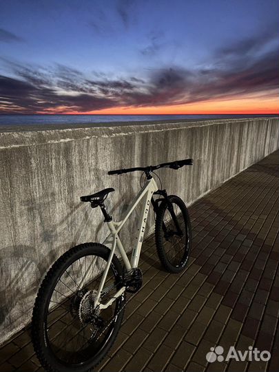 Haro double peak 27,5