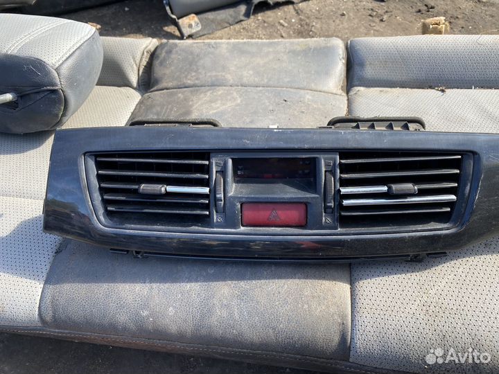 Mitsubishi lancer 9 консоль торпеды