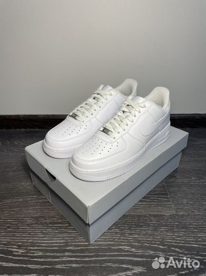 Кроссовки Nike Air Force 1 Low 