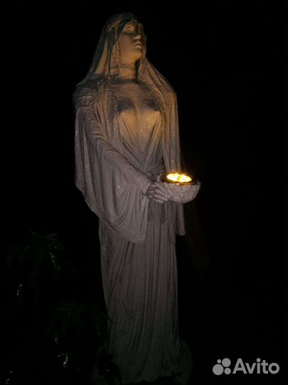 Скульптура статуя садовая