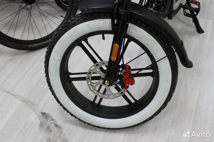 Электровелосипед GT v11