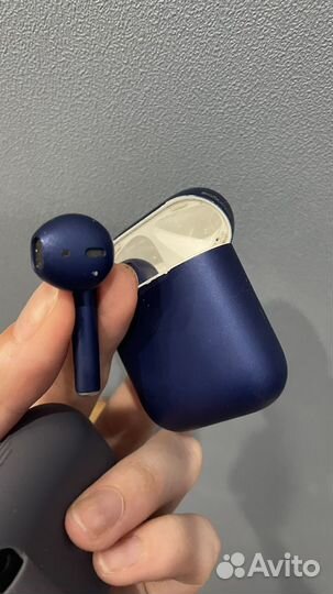 Беспроводные наушники apple airpods 1