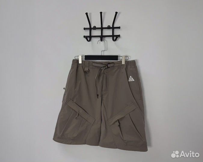 Брюки Nike ACG Smith Summit Men's Cargo Pants Beig