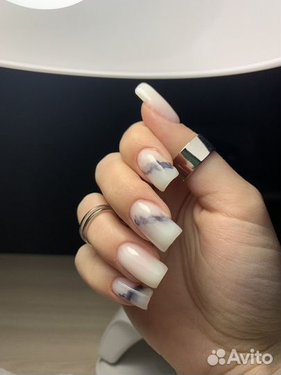 Наращивание ногтей