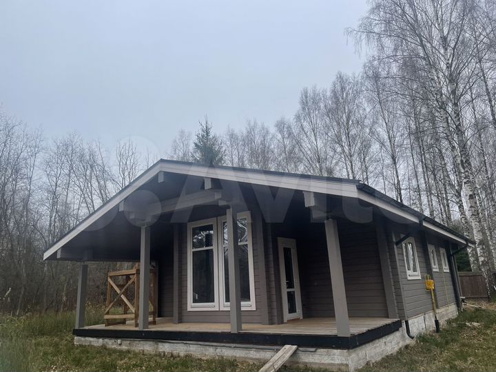 Коттедж 143 м² на участке 10 сот.