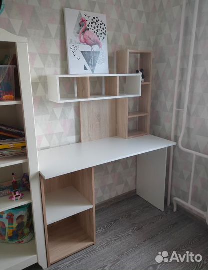 Стол компьютерный с полками
