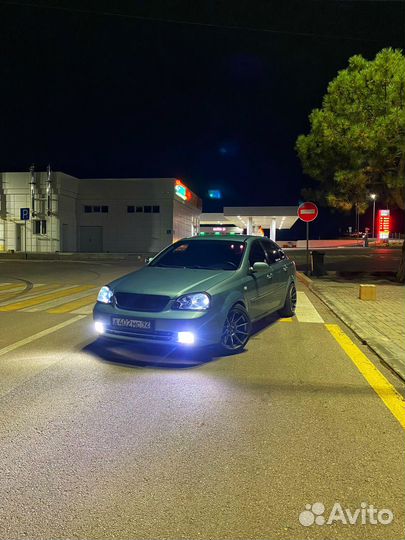 Противотуманки lacetti