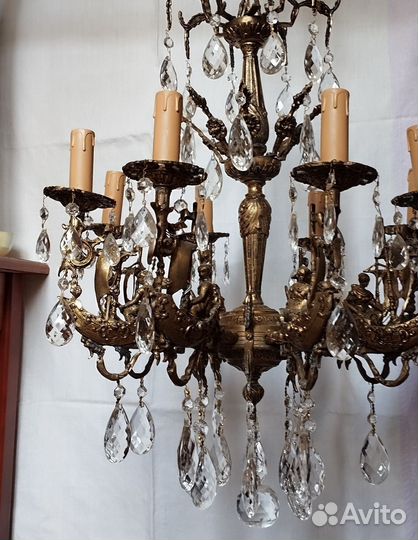 Бронзовая люстра