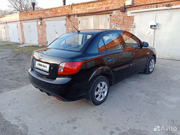 Kia Rio 1.4 AT, 2010, 141 600 км