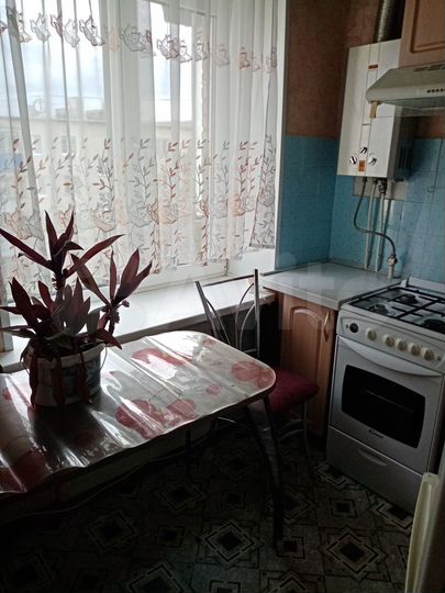 2-к. квартира, 42 м², 5/5 эт.