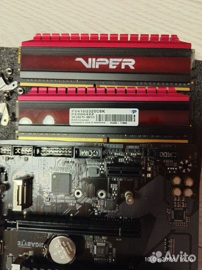 Модуль памяти Patriot Memory Viper 4 Red DDR4 dimm