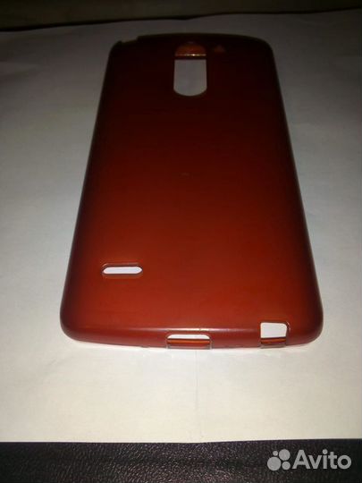 Чехлы на телефоны