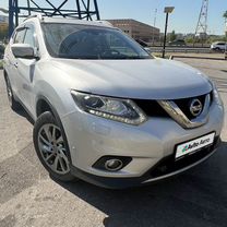 Nissan X-Trail 2.0 CVT, 2015, 139 750 км, с пробегом, цена 1 800 000 руб.