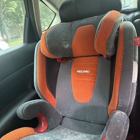 Автомобильное кресло recaro monza