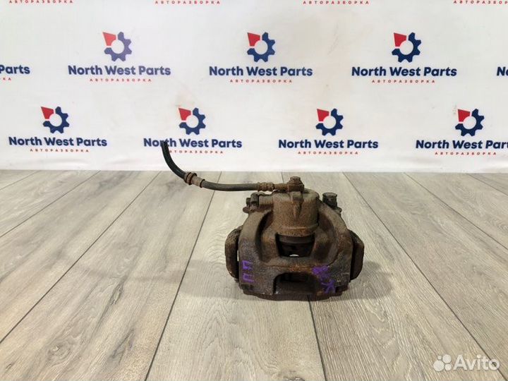 Суппорт передний правый Opel Vectra C Z18XER 2007