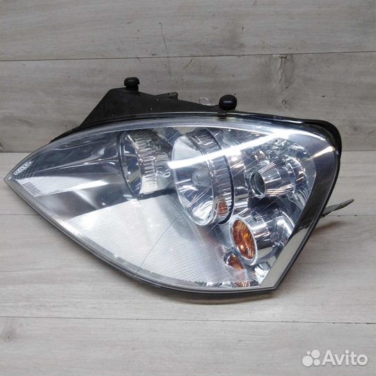 Фара левая Ford galaxy