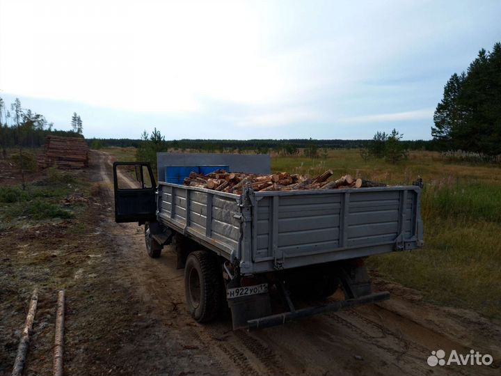 Дрова, стульчики