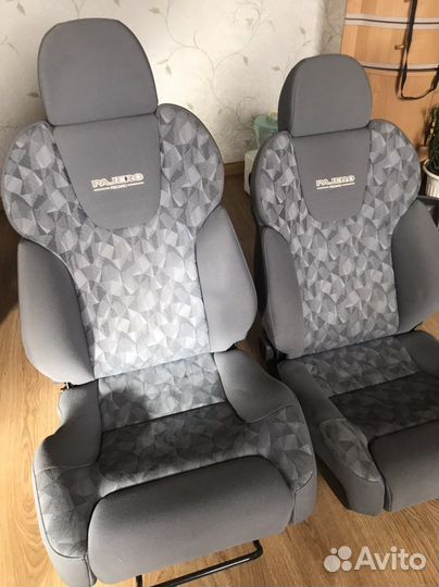 Сиденья Рекаро