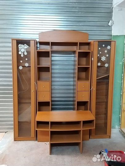 Шкаф