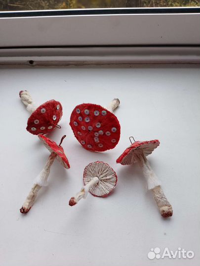 Поделки мухоморы, руч, работы и звезда на ёлку
