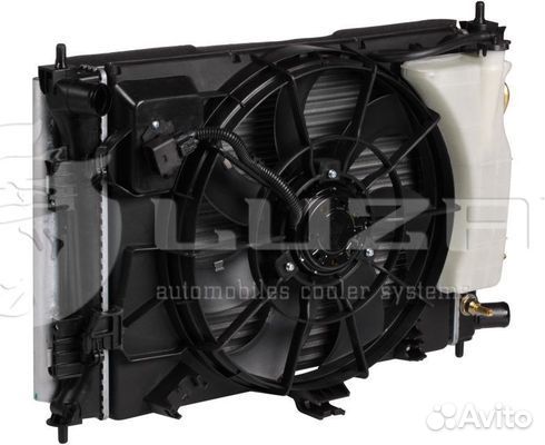 Блок охлаждения (радиатор+конденсер+вентилятор)