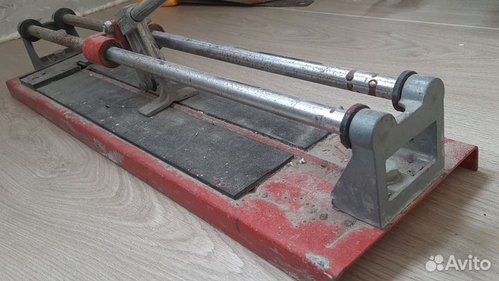 Плиткорез ручной 600 бу