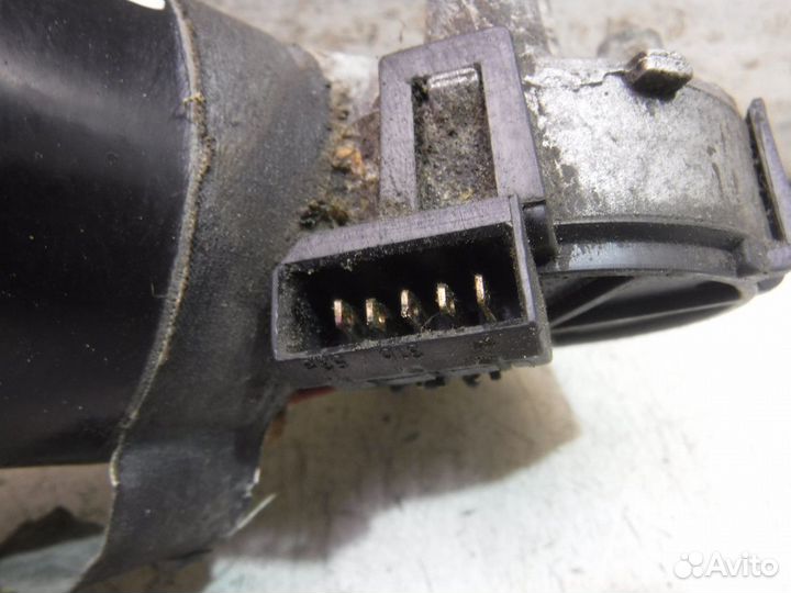 Моторчик стеклоочистителя передний Volkswagen Polo