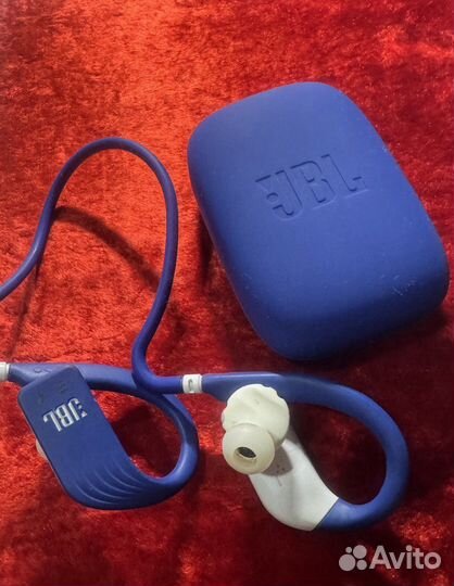 Блютуз наушники jbl endurancedive